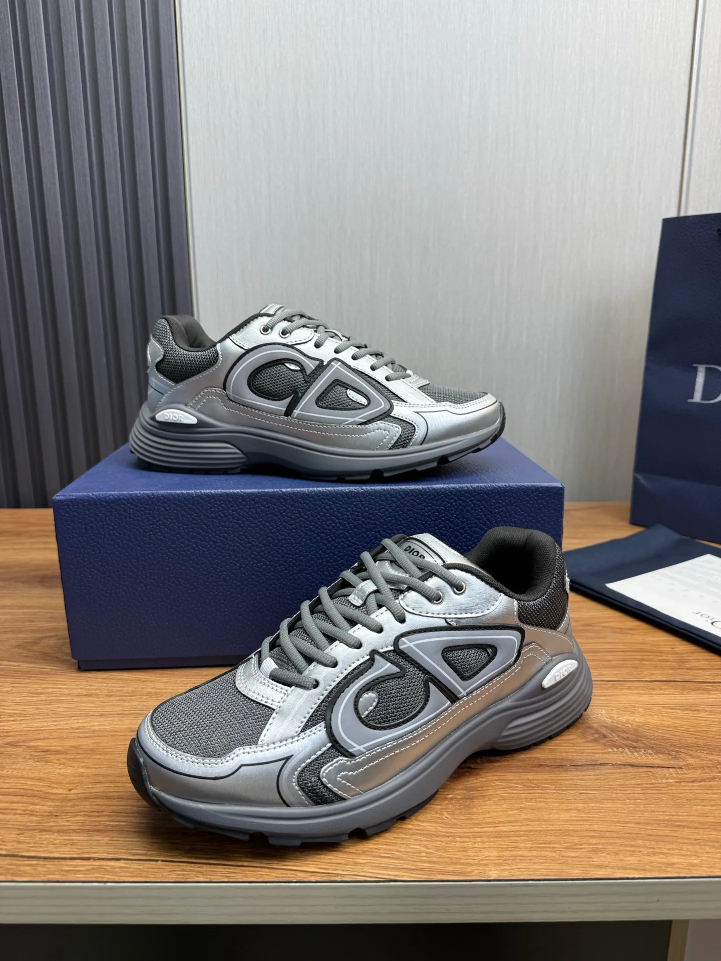 Men's men's shoes 💰580💰 Dior Dior.B30 couple hot sale ❤️💚Official website 1:1 replica ⬆️Imported cowhide stitching, comfortable mesh lining 35-45 (45 customized, non-refundable)